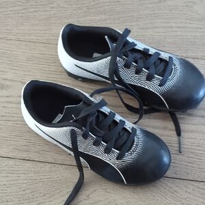 Black and White Puma Toddler Soccer Shoes